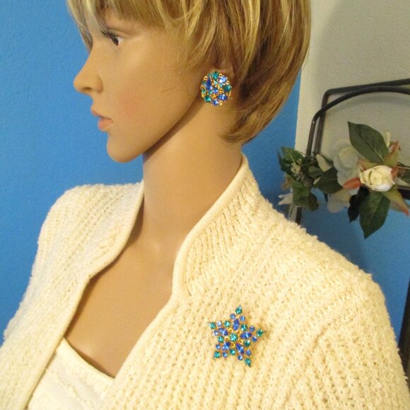 Vintage MJENT Star and Moon Rhinestone Gold Plate Brooch Earrings Designer Set - Picture 6 of 14